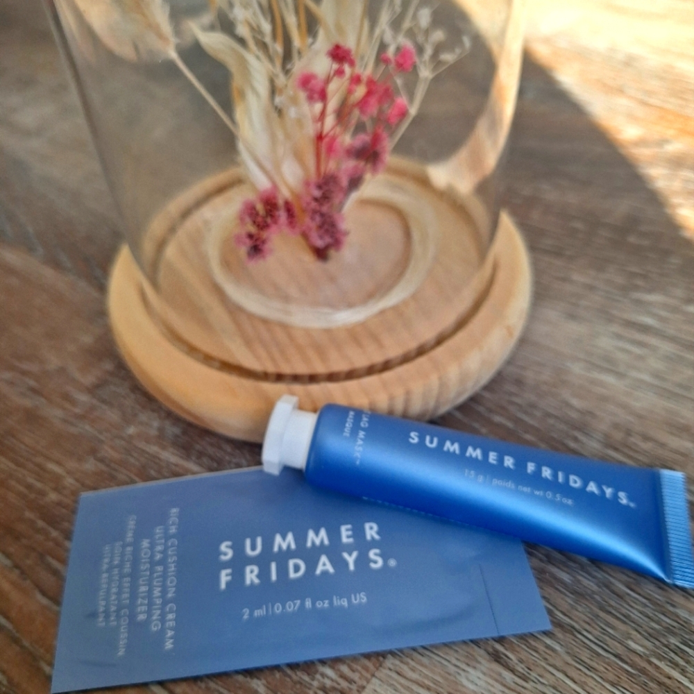 Summer Fridays Jet Lag Mask